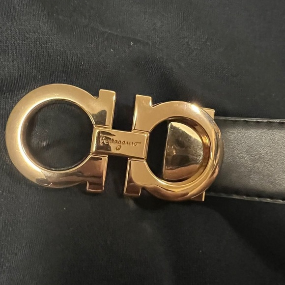 Salvatore Ferragamo men’s reversible belt - Picture 2 of 4